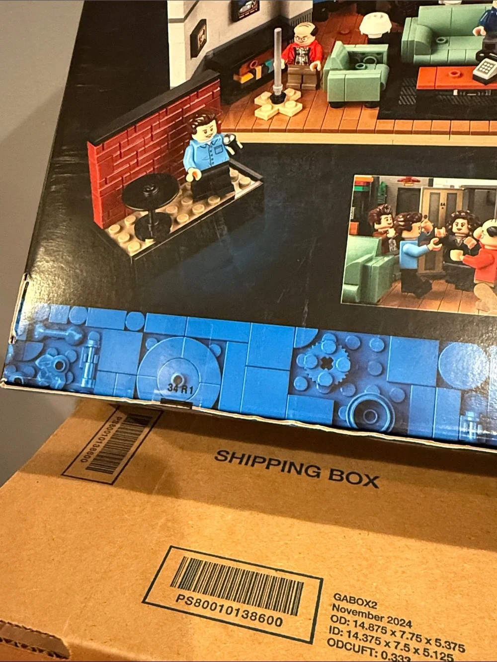 Lego Ideas Seinfeld Living Room Set 21328. Brand New in Box